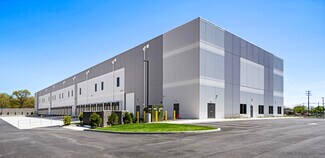 Plus de détails pour 4865 Veterans Memorial Hwy, Holbrook, NY - Industriel à louer