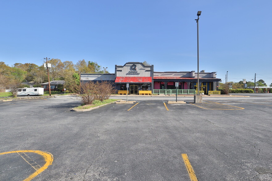 2643 Manchester Expy, Columbus, GA for lease - Building Photo - Image 2 of 4