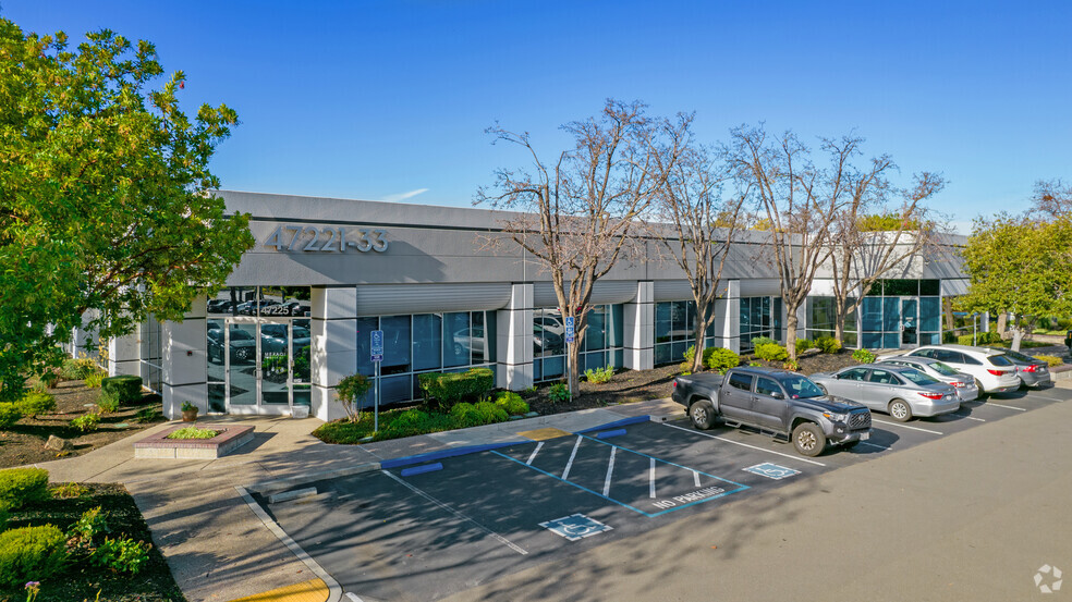 47221-47233 Fremont Blvd, Fremont, CA for lease - Building Photo - Image 1 of 6