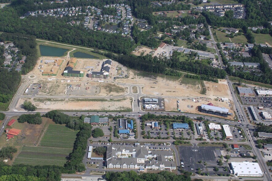 Berlin G Myers at HWY 78, Summerville, SC à louer - Photo du bâtiment - Image 2 de 9