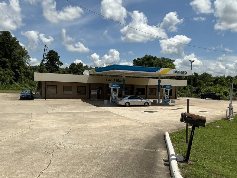 2400 W Point Pkwy, Opelika, AL à vendre - Photo principale - Image 1 de 4