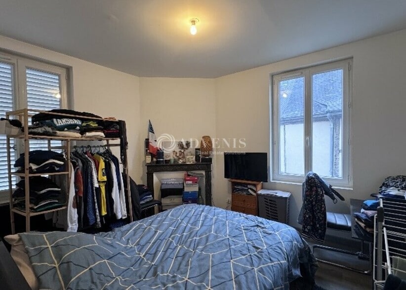 Boulevard De Juranville, Bourges for sale - Interior Photo - Image 3 of 3