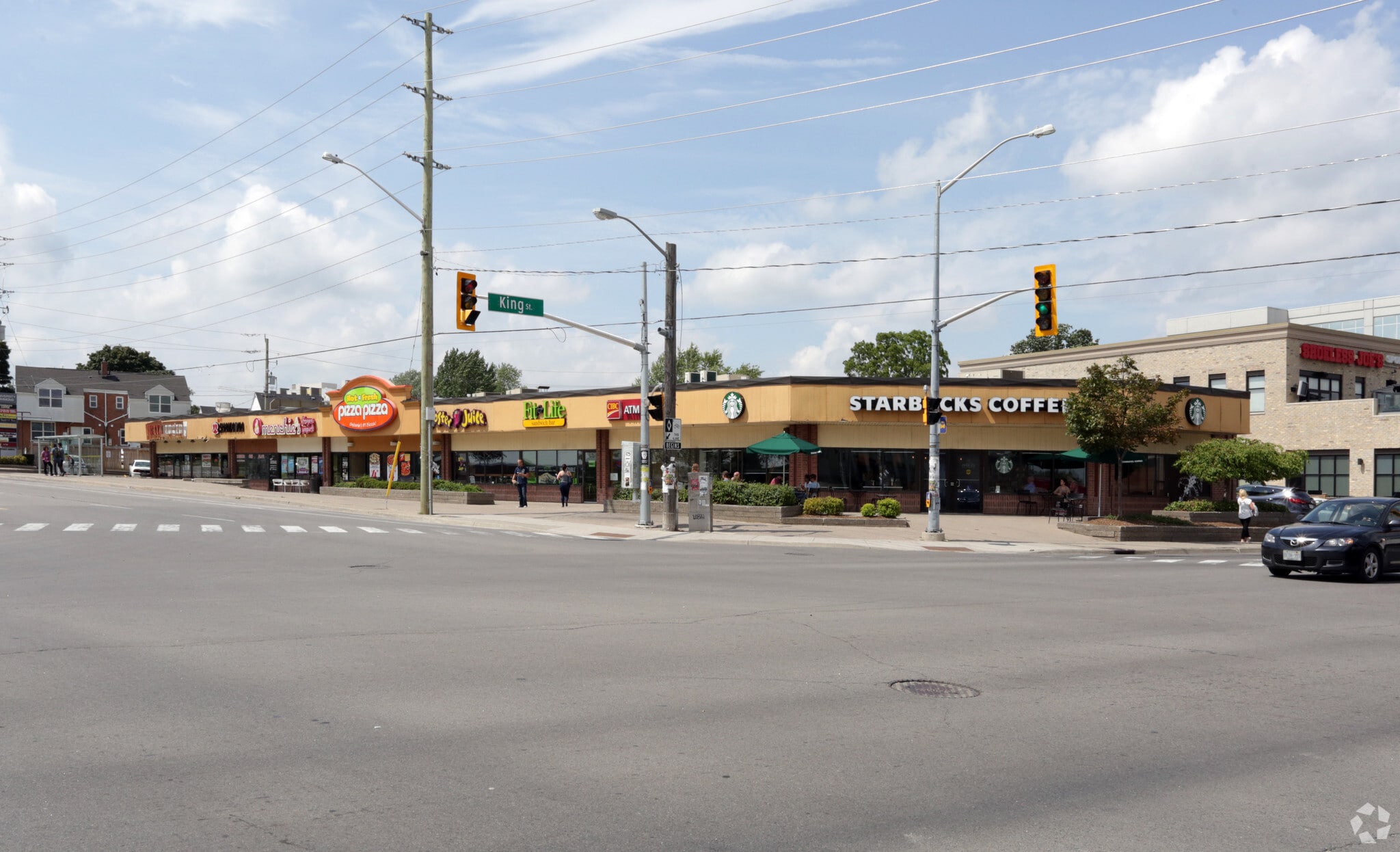 247 King St N, Waterloo, ON for sale Primary Photo- Image 1 of 1