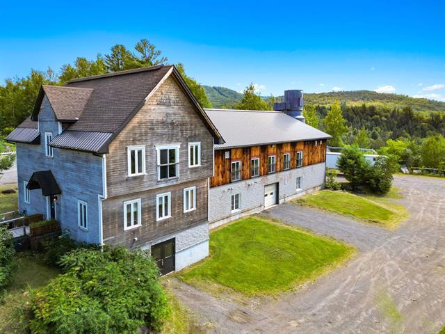 2795 St Rolland, Sainte-adele, QC à vendre - Photo du b timent - Image 2 de 4