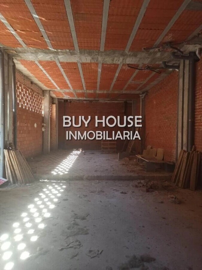 Illescas, TOL 45200 - Unit 8-8B -  - Interior Photo - Image 1 of 1