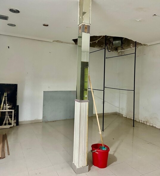 Retail in Cáceres, Cáceres for lease - Building Photo - Image 3 of 20