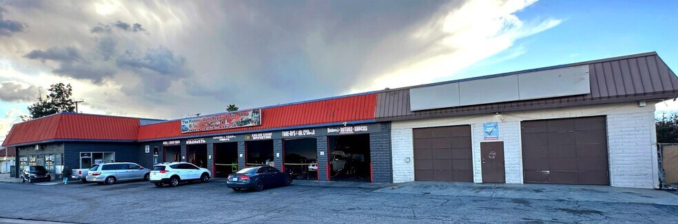 Harbor Freight Anchored Shopping Center portefeuille de 2 propriétés à vendre sur LoopNet.ca - Photo du bâtiment - Image 2 de 4