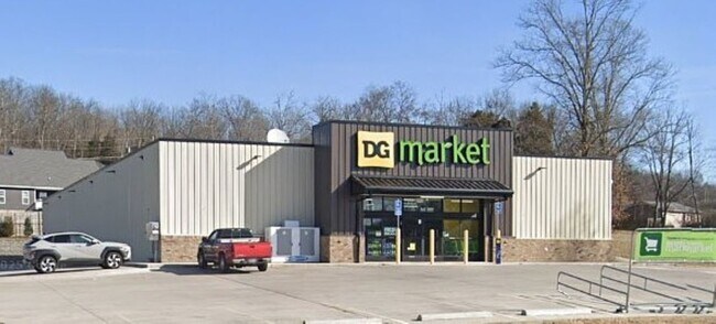 More details for 40 Hickory Ridge Ln, Hartsville, TN - Retail for Sale