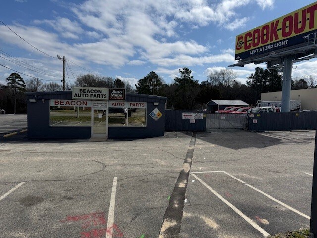 1218 N Bragg Blvd, Spring Lake, NC for sale Building Photo- Image 1 of 19