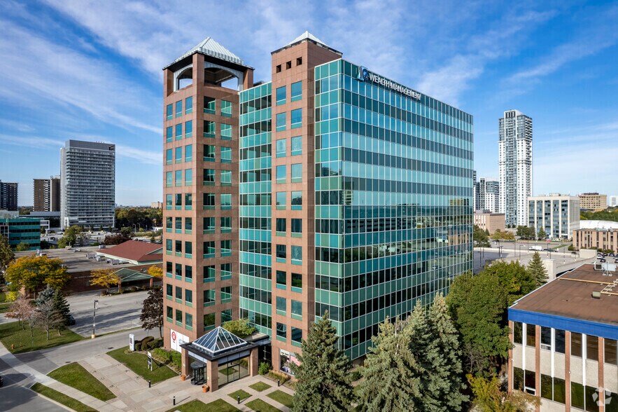 200 Yorkland Blvd, Toronto, ON à louer - Photo du bâtiment - Image 1 de 4