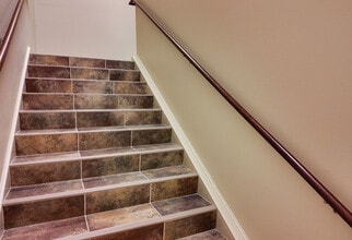 901 W 10th St, Sioux Falls, SD for lease Interior Photo- Image 2 of 11