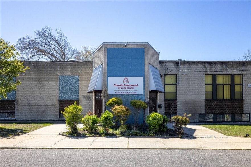 330 Central Ave, Deer Park, NY for sale - Building Photo - Image 2 of 35