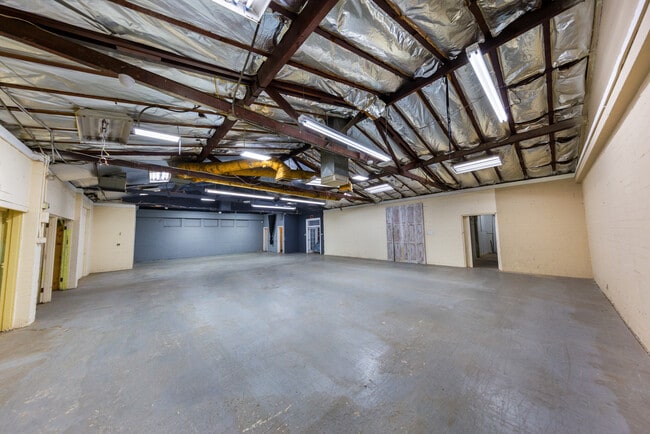 More details for 11924 Vose St, North Hollywood, CA - Industrial for Lease