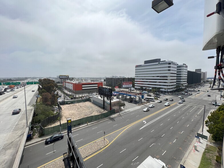 5138 W Century Blvd, Inglewood, CA à vendre - Photo principale - Image 2 de 3