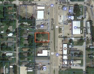 More details for 820-912 S Wood Dr, Okmulgee, OK - Land for Sale