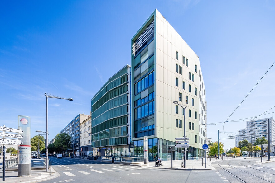 67-69 Avenue Debourg, Lyon à louer - Photo principale - Image 1 de 23