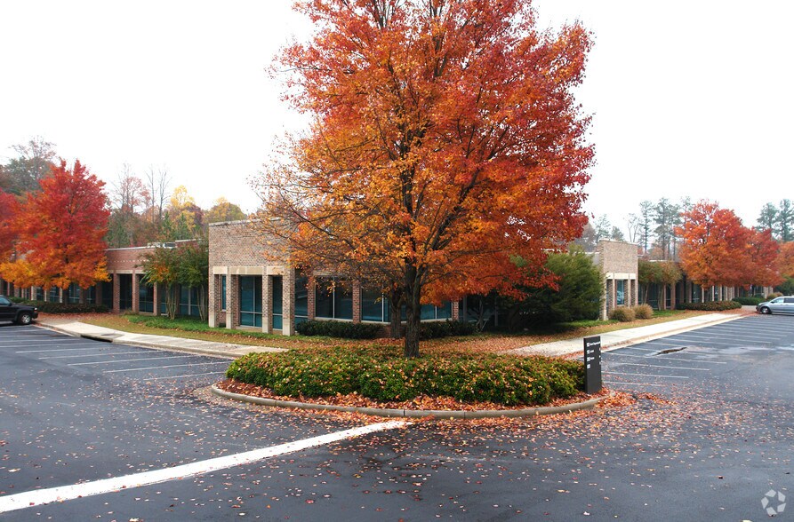 960 North Point Pky, Alpharetta, GA à louer - Photo du bâtiment - Image 2 de 6