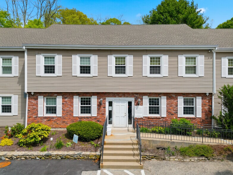 35 Saybrook Rd, Essex, CT for sale - Building Photo - Image 1 of 25