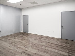 28497 Highway 74, Lake Elsinore, CA for lease Interior Photo- Image 2 of 2