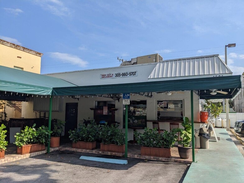 1590 SW 22nd St, Miami, FL for sale - Building Photo - Image 2 of 3
