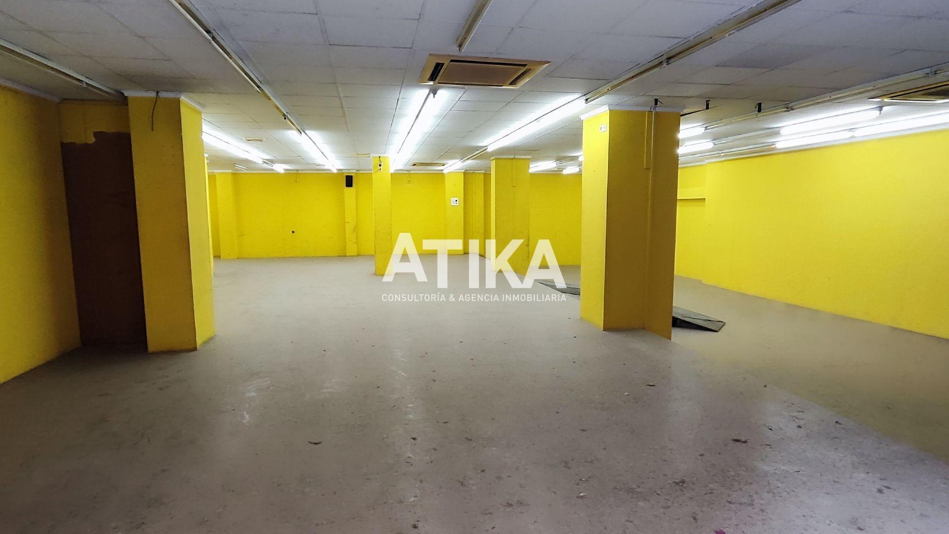 Retail in Ontinyent for sale Building Photo- Image 1 of 8