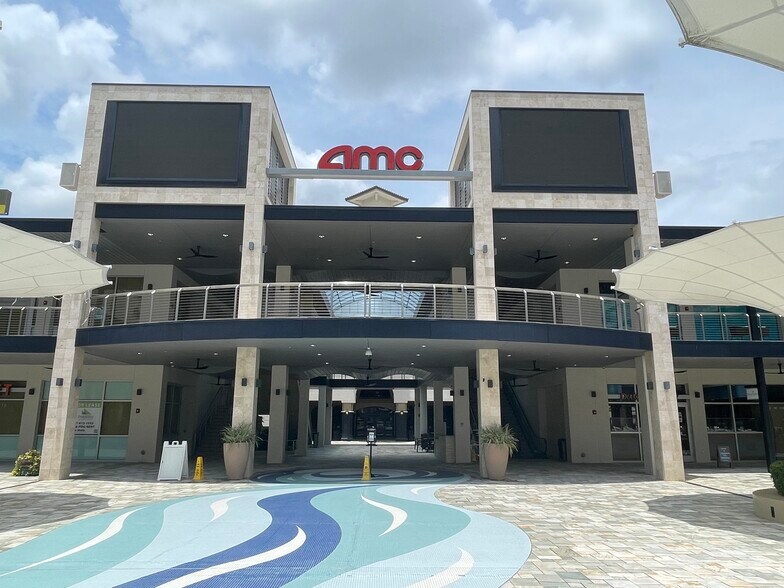 153 2nd Ave N, Saint Petersburg, FL à louer - Photo du bâtiment - Image 3 de 18