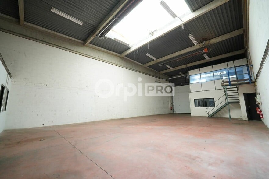200 Rue Léon Blum, Villeurbanne à louer - Photo intérieure - Image 2 de 9