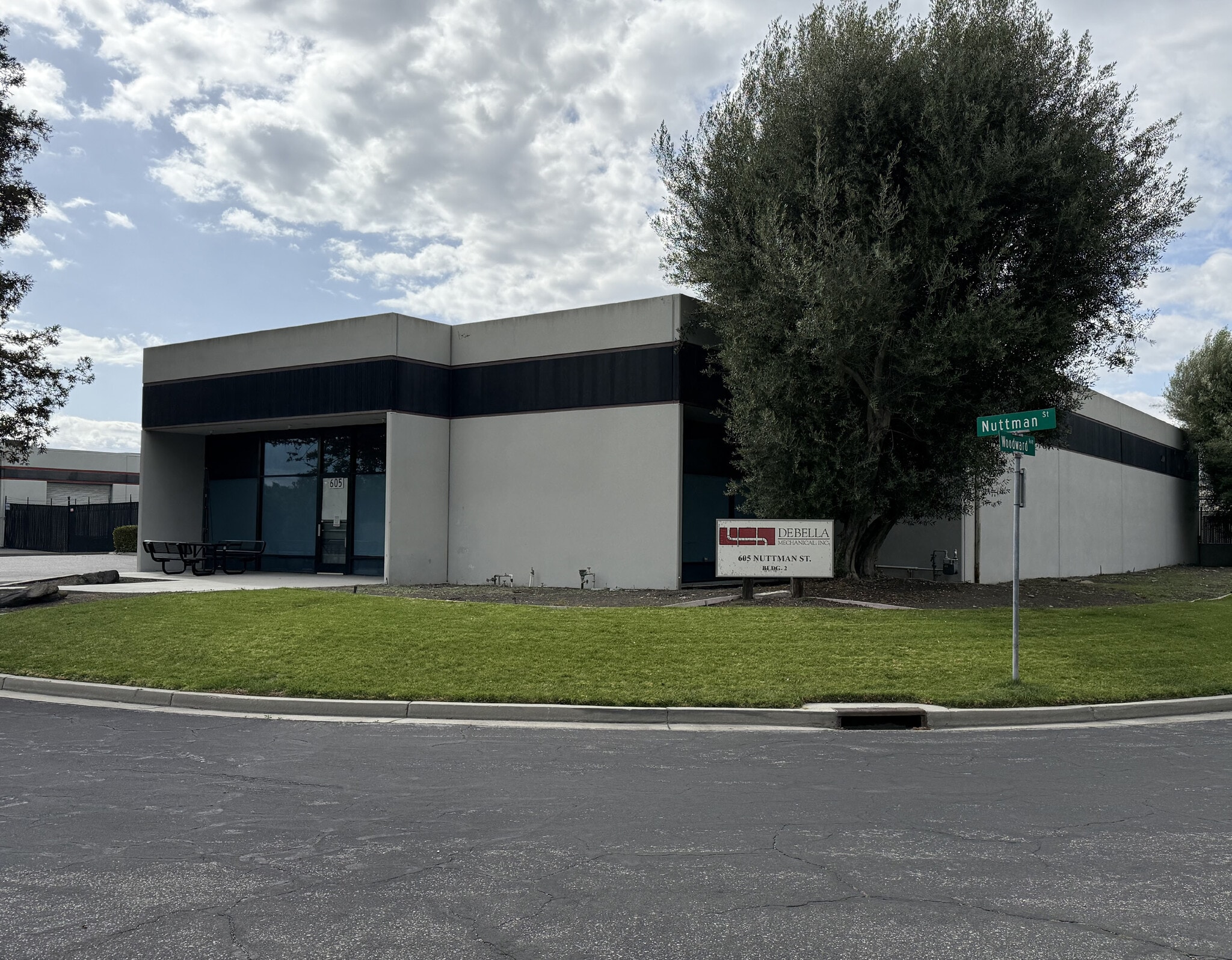 605 Nuttman St, Santa Clara, CA for lease Building Photo- Image 1 of 5