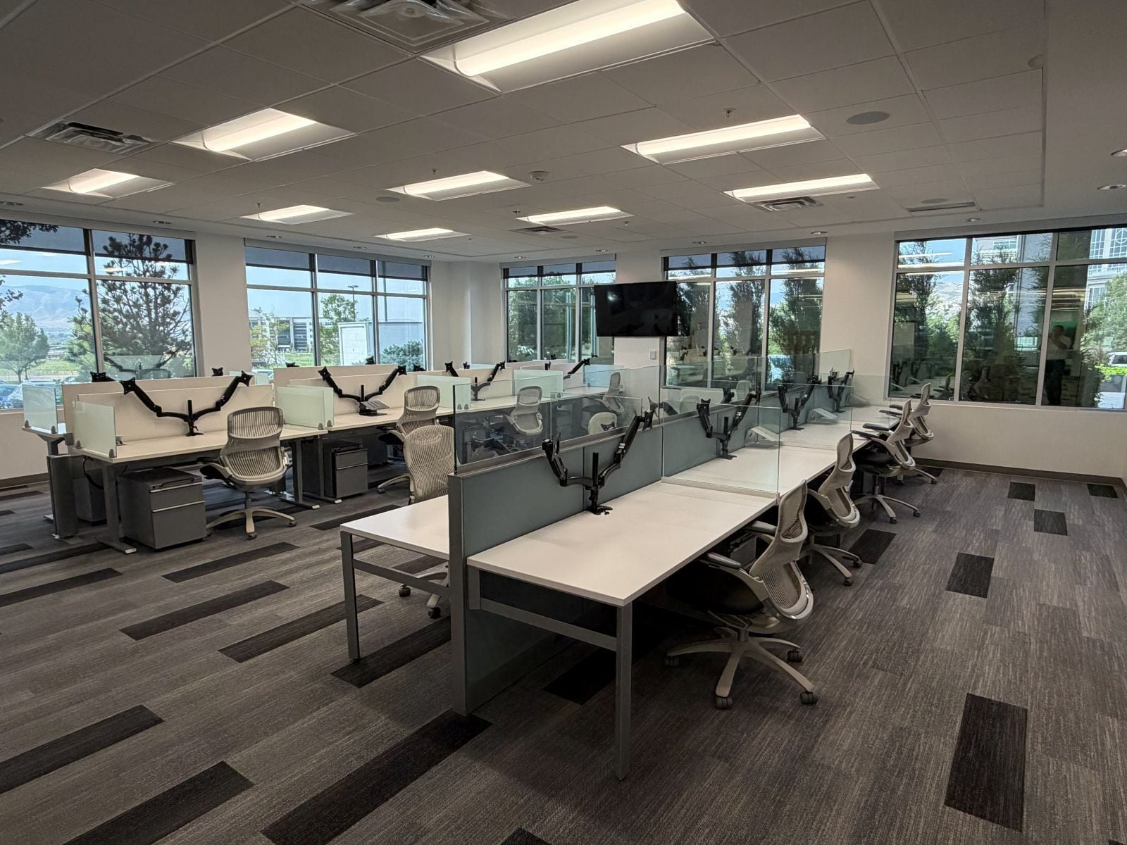 2500 Executive Pky, Lehi, UT for lease Primary Photo- Image 1 of 15