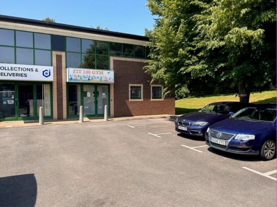 Majors Rd, Swindon à louer Photo du bâtiment- Image 1 de 1