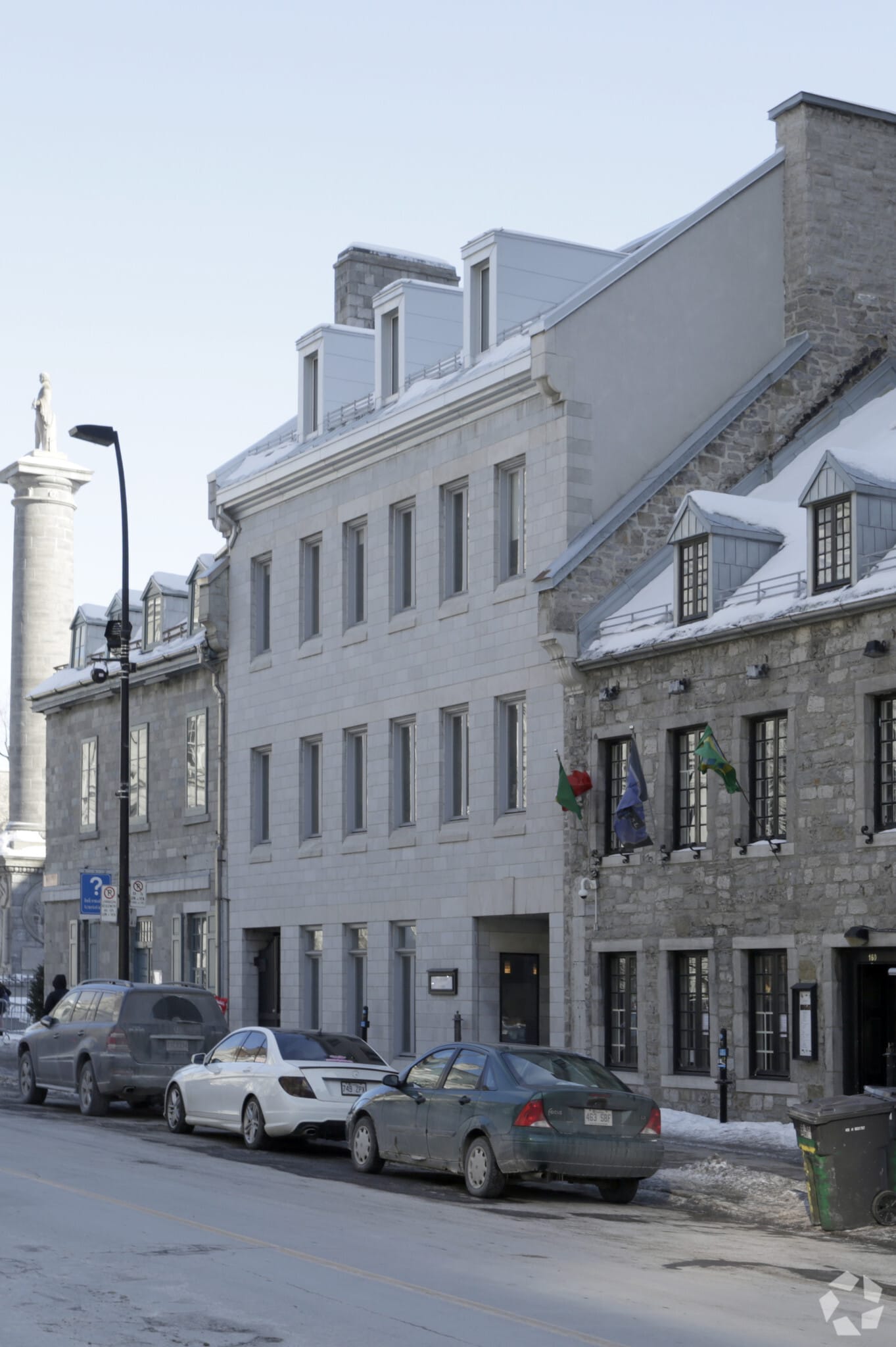 164 Rue Notre-Dame E, Montréal, QC à vendre Photo principale- Image 1 de 1