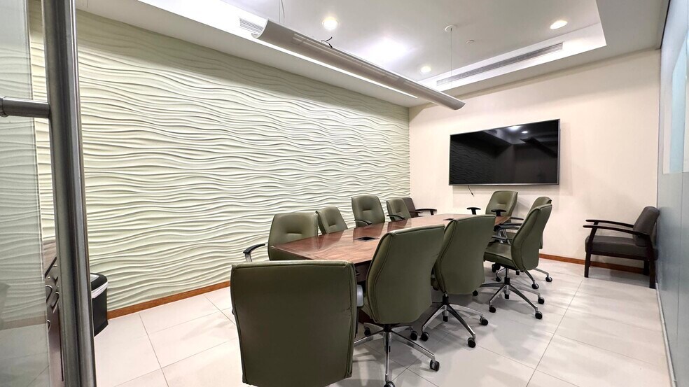 13620 38th Ave, Flushing, NY à vendre - Photo du bâtiment - Image 3 de 6