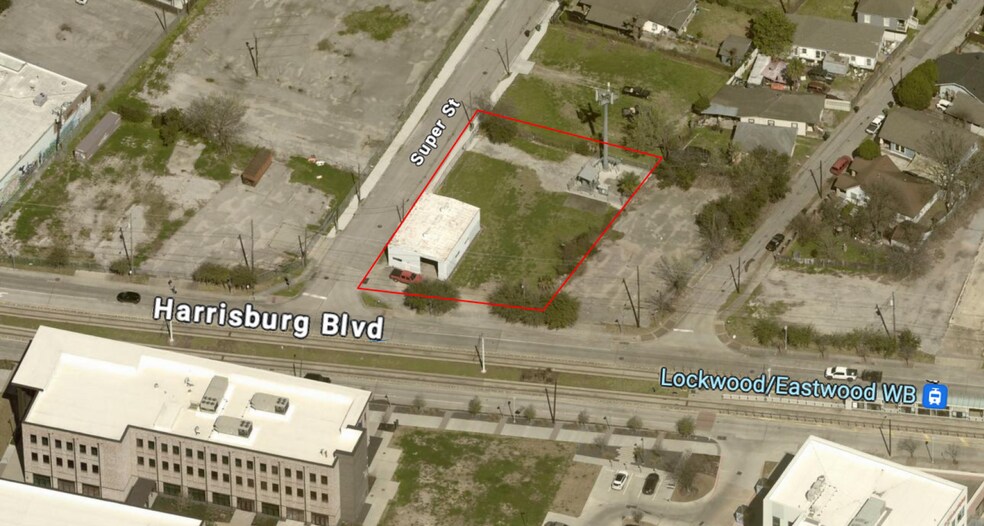 4501 Harrisburg Blvd, Houston, TX à vendre - Photo du bâtiment - Image 1 de 4