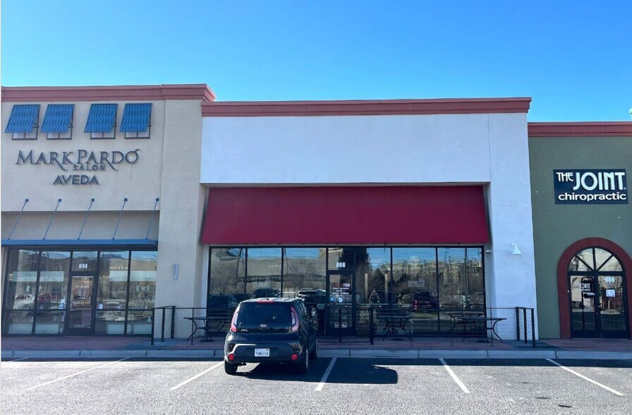 2101 Louisiana Blvd NE, Albuquerque, NM à louer - Photo du bâtiment - Image 1 de 5