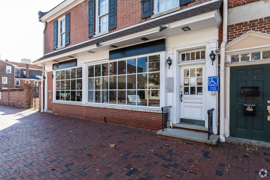 332-334 High St, Burlington, NJ for lease - Building Photo - Image 3 of 19