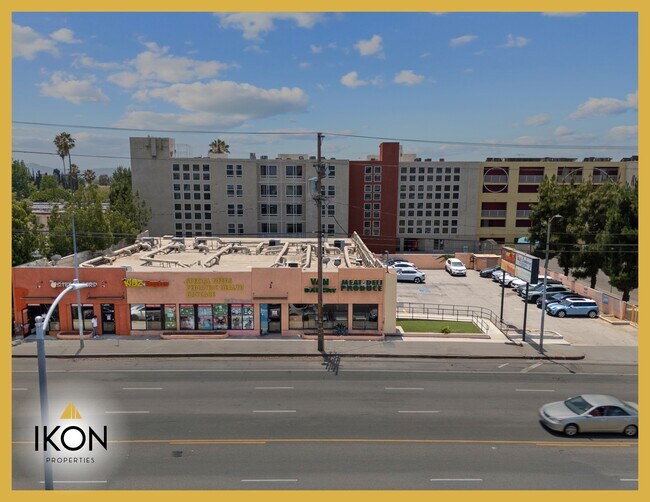 Plus de détails pour 13020-13026 Sherman Way, North Hollywood, CA - Commerce de détail à vendre