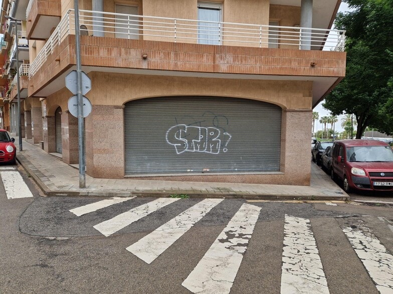 Immeuble residentiel dans Roses, Gerona à vendre - Photo du bâtiment - Image 2 de 4