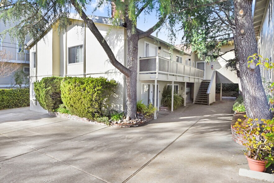 19 Knoll Ln, Mill Valley, CA à vendre - Photo du bâtiment - Image 3 de 19