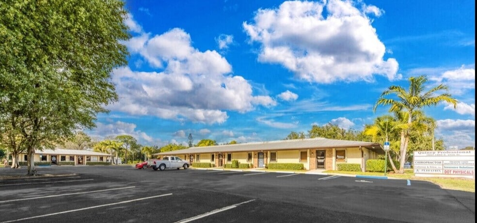 1803-1805 S 25th St, Fort Pierce, FL à vendre - Photo du bâtiment - Image 2 de 31