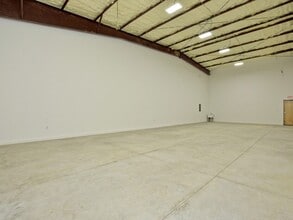 401 S Chitalpa St, Leander, TX à louer Photo intérieure- Image 2 de 5