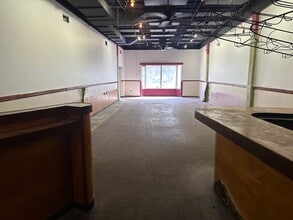 702 W University Ave, Gainesville, FL for lease Building Photo- Image 2 of 13