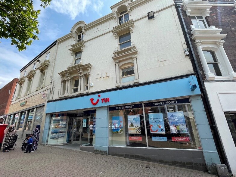 6-8 Market Sq, Stoke On Trent for lease - Building Photo - Image 1 of 1