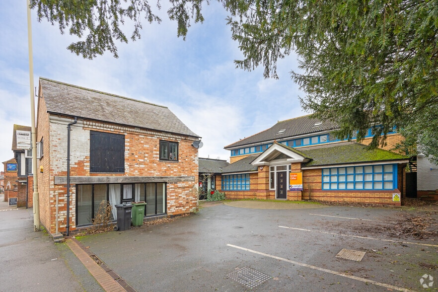 48 Bushloe End, Wigston à vendre - Photo du bâtiment - Image 3 de 3