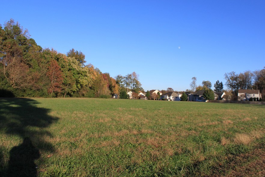 1750 Wilroy Rd, Suffolk, VA à vendre - Photo du bâtiment - Image 3 de 3