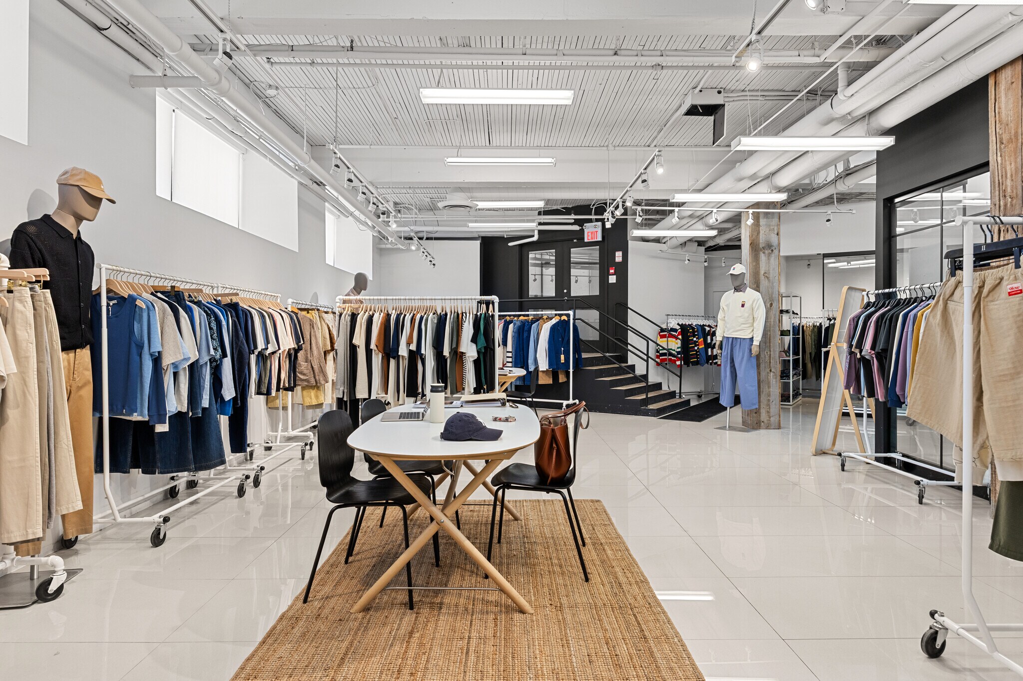 326 Davenport Rd, Toronto, ON for lease Interior Photo- Image 1 of 2