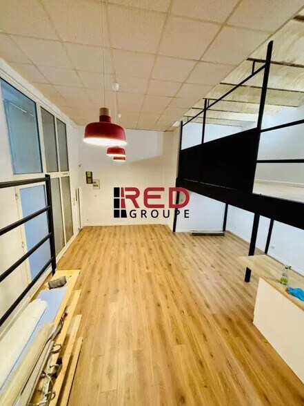 La Joliette, Marseille for lease - Interior Photo - Image 3 of 7