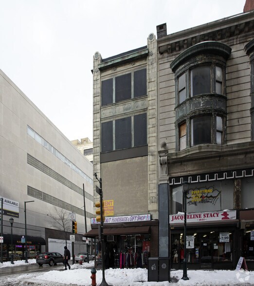 1039 Chestnut St, Philadelphia, PA à louer - Photo du bâtiment - Image 2 de 4
