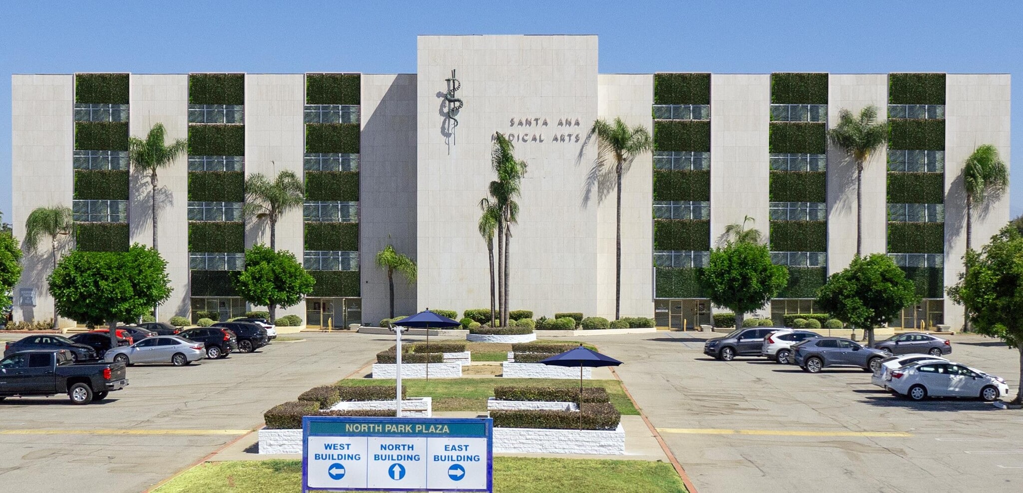 1125 E 17th St, Santa Ana, CA for lease Primary Photo- Image 1 of 29