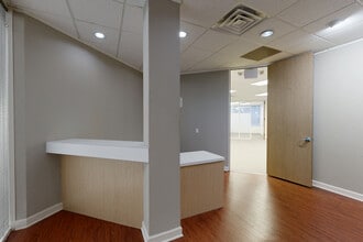 15425 North Fwy, Houston, TX à louer Numérisation 3D de Matterport- Image 1 de 8