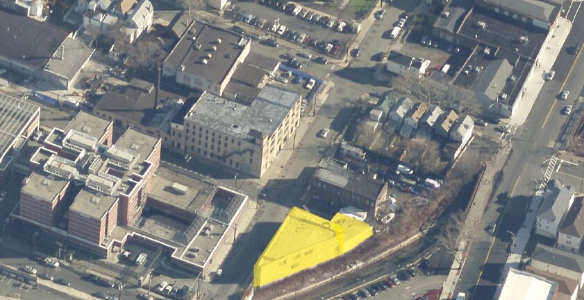 60 Dickerson St, Newark, NJ à louer Photo principale- Image 1 de 51